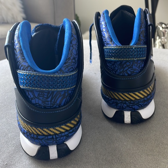 Lebron 6 Men’s Nike’s - Picture 3 of 4